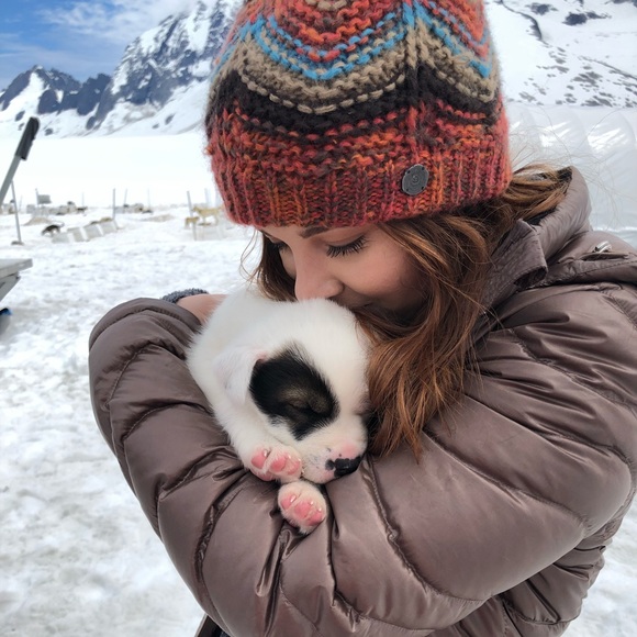 Meet your Posher, Emily - Picture 4 of 4